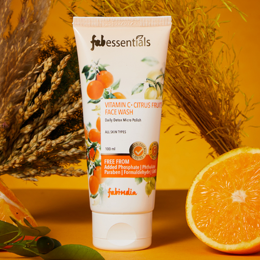 Vitamin C Citrus Fruits Face Wash - 100 ml