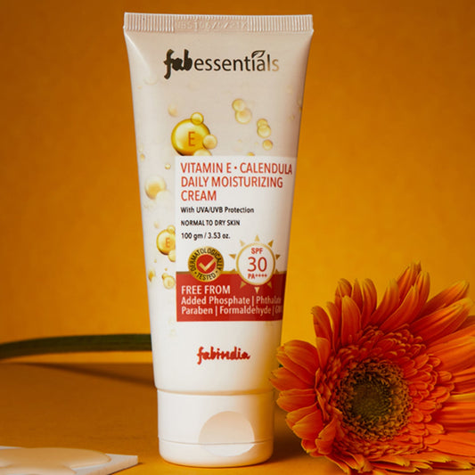 Vitamin E Calendula Daily Moisturizing Cream SPF 30 PA++++ - 100 gm